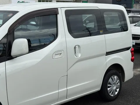 Nissan Vanette