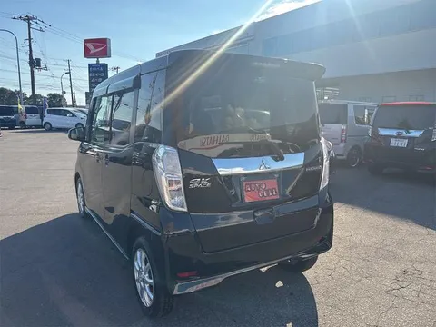 Mitsubishi eK Space Custom