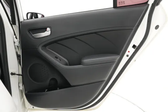 Kia Cerato (K3)