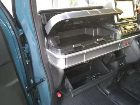 Suzuki Spacia Gear