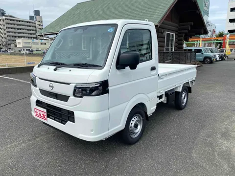 Nissan Clipper Truck