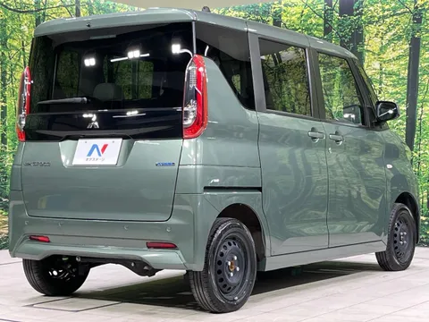 Mitsubishi eK Space