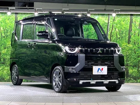 Mitsubishi Delica Mini