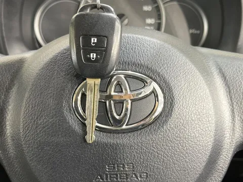 Toyota Yaris (Vitz)