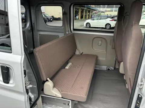 Nissan Clipper