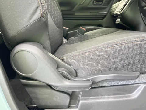 Suzuki Spacia Gear