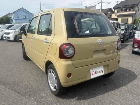 Daihatsu Mira Tocot