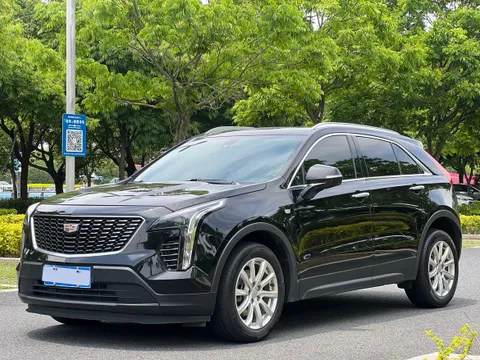 Cadillac XT4