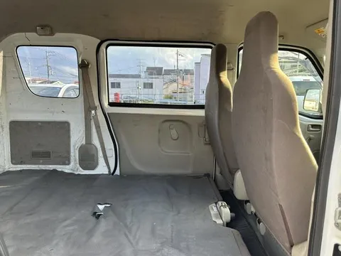 Nissan Clipper