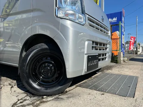 Nissan Clipper