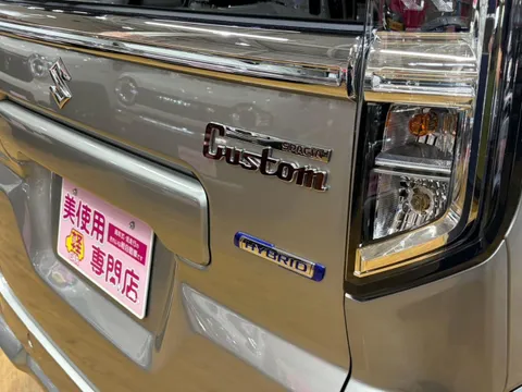 Suzuki Spacia
