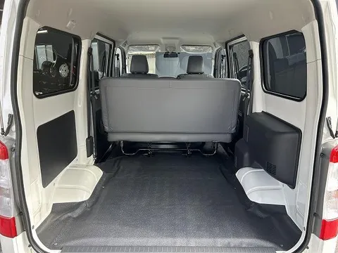 Toyota TownAce Van