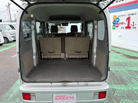 Nissan Clipper