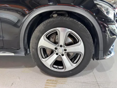 Mercedes-Benz Mercedes-Benz GLC