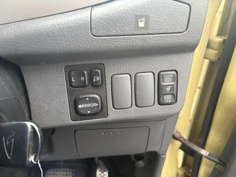 Daihatsu Move Latte