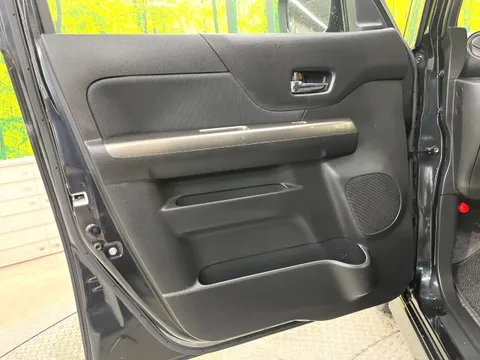 Suzuki Spacia Custom Z