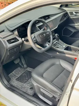Geely Emgrand GL