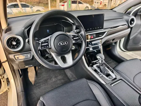 Kia Cerato (K3)